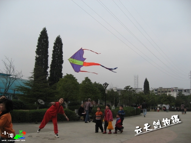 照片 d020_conew1.jpg